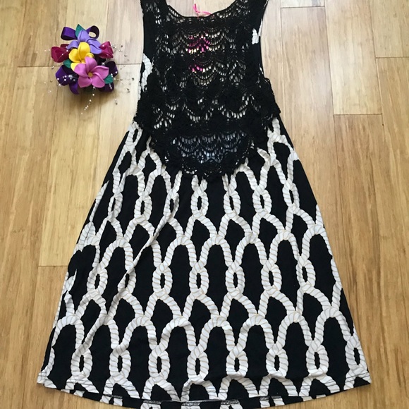 Macbeth Collection coverup dress - Picture 5 of 8